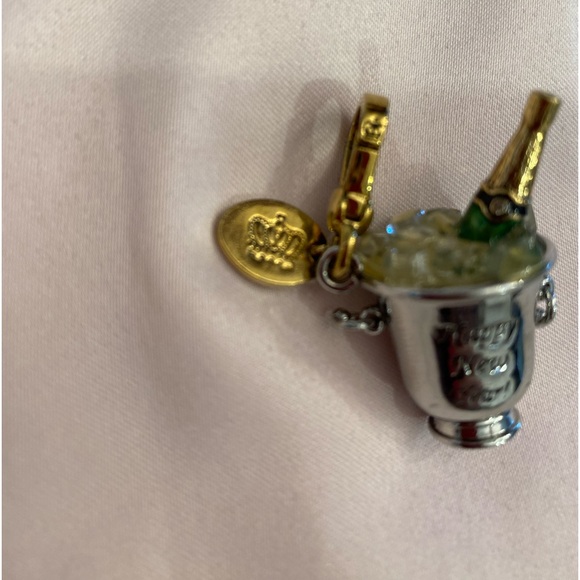 RARE VINTAGE LIMITED EDITION JUICY COUTURE “Champagne in Bucket” 2010 Charm - Picture 6 of 10